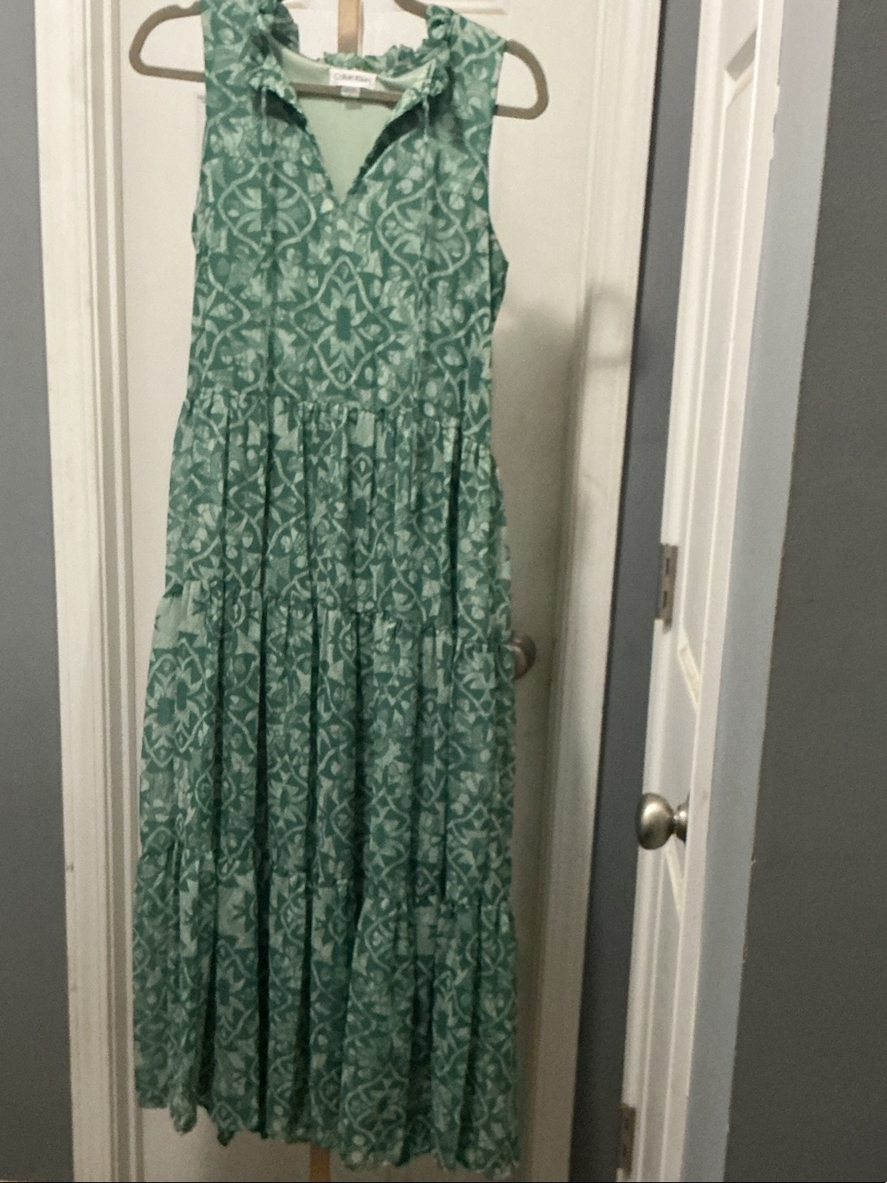 Calvin Klein Mint Green Patterned Tiered Maxi Dress